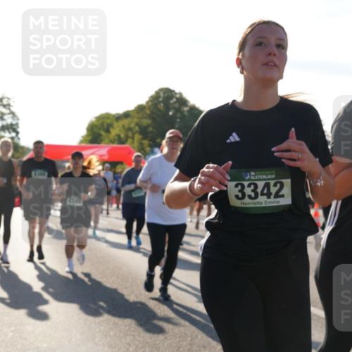 07.09.2025 - BARMER Alsterlauf Yannick Fuchs http://msf.ph/oto/8732214 07.09.2025 09:03:26 Laufen 4345, 36, 3342, 3340 meine-sportfotos.de