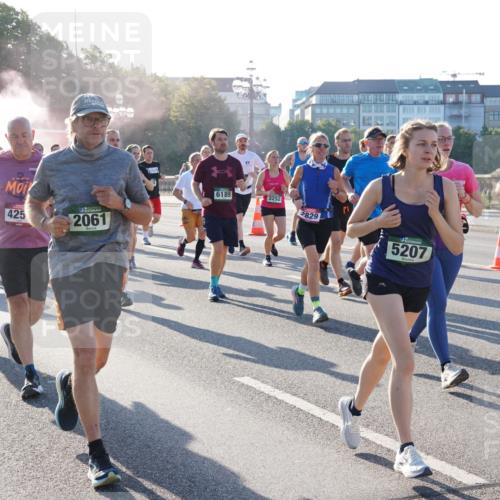 07.09.2025 - BARMER Alsterlauf Yannick Fuchs http://msf.ph/oto/8732268 07.09.2025 09:03:45 Laufen 559, 5639, 425, 2061, 6189, 3252, 2829, 5207, 4464 meine-sportfotos.de
