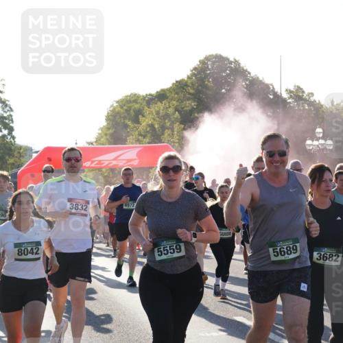 07.09.2025 - BARMER Alsterlauf Yannick Fuchs http://msf.ph/oto/8732285 07.09.2025 09:03:48 Laufen 5690, 8042, 3832, 4972, 5559, 5689, 3682, 3683 meine-sportfotos.de