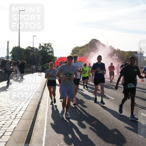 07.09.2025 - BARMER Alsterlauf Yannick Fuchs http://msf.ph/oto/8732311 07.09.2025 09:03:51 Laufen 5352, 5690, 4972, 6039, 698 meine-sportfotos.de