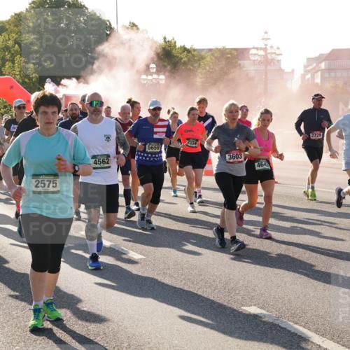 07.09.2025 - BARMER Alsterlauf Yannick Fuchs http://msf.ph/oto/8732435 07.09.2025 09:04:07 Laufen 5699, 2311227, 4669, 2575, 4562, 5659, 2334, 3603, 4643, 2729, 5548 meine-sportfotos.de