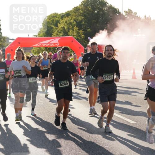 07.09.2025 - BARMER Alsterlauf Yannick Fuchs http://msf.ph/oto/8732496 07.09.2025 09:04:14 Laufen 5403, 5405, 4197, 8463, 5285, 495 meine-sportfotos.de