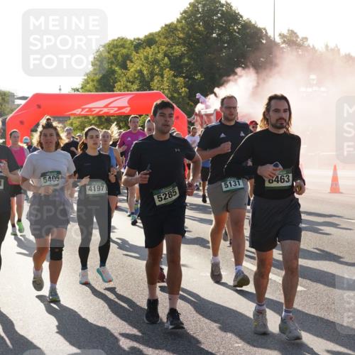 07.09.2025 - BARMER Alsterlauf Yannick Fuchs http://msf.ph/oto/8732502 07.09.2025 09:04:14 Laufen 5403, 5405, 4197, 5285, 5131, 8463, 249 meine-sportfotos.de