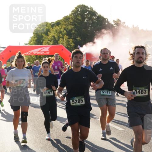 07.09.2025 - BARMER Alsterlauf Yannick Fuchs http://msf.ph/oto/8732509 07.09.2025 09:04:15 Laufen 5403, 221, 4197, 3300, 5285, 5131, 3463 meine-sportfotos.de