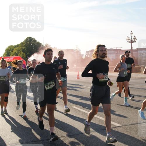 07.09.2025 - BARMER Alsterlauf Yannick Fuchs http://msf.ph/oto/8732517 07.09.2025 09:04:16 Laufen 5403, 5405, 4197, 131, 5285, 63, 23, 3106, 33, 00 meine-sportfotos.de