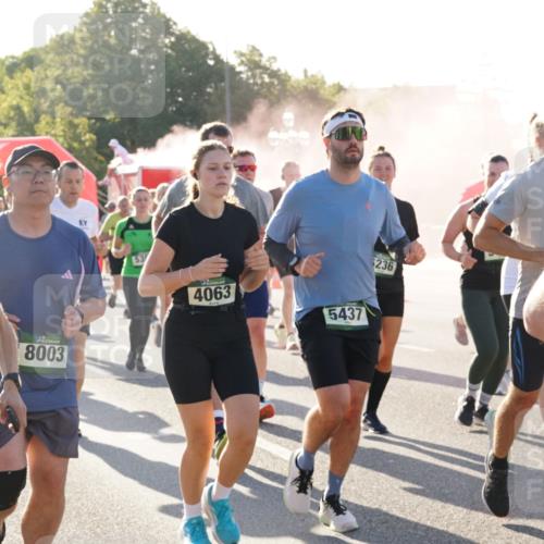 07.09.2025 - BARMER Alsterlauf Yannick Fuchs http://msf.ph/oto/8732555 07.09.2025 09:04:22 Laufen 3322, 8003, 53, 4063, 5437, 236, 27 meine-sportfotos.de