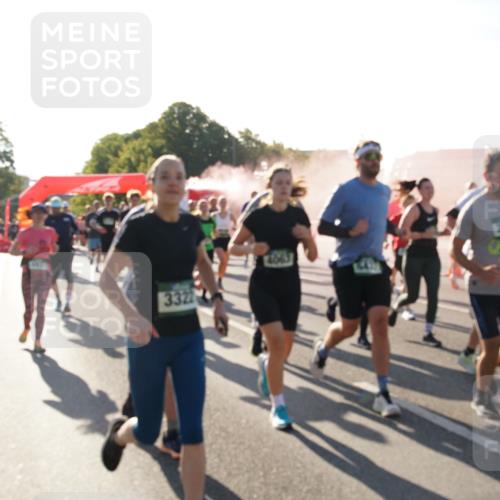 07.09.2025 - BARMER Alsterlauf Yannick Fuchs http://msf.ph/oto/8732563 07.09.2025 09:04:22 Laufen 3322, 4063, 276 meine-sportfotos.de
