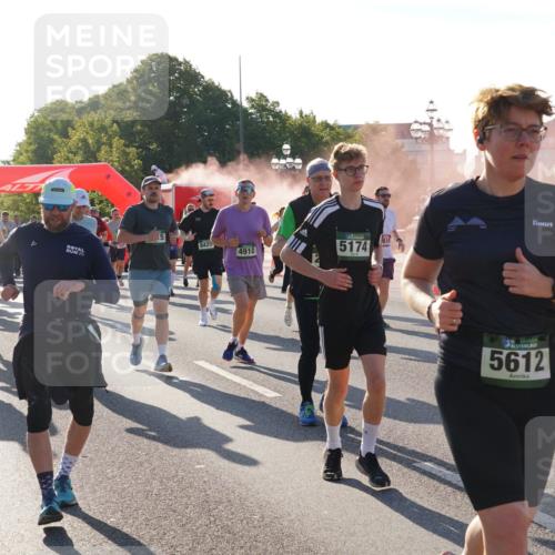 07.09.2025 - BARMER Alsterlauf Yannick Fuchs http://msf.ph/oto/8732588 07.09.2025 09:04:26 Laufen 25, 8076, 8425, 5174, 4910, 818, 5612, 53 meine-sportfotos.de