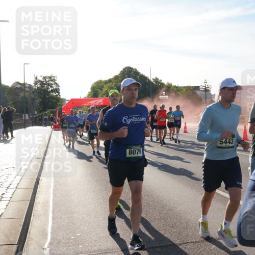 07.09.2025 - BARMER Alsterlauf Yannick Fuchs http://msf.ph/oto/8732609 07.09.2025 09:04:29 Laufen 270, 2218, 2518, 8076, 2238, 5602, 5443 meine-sportfotos.de