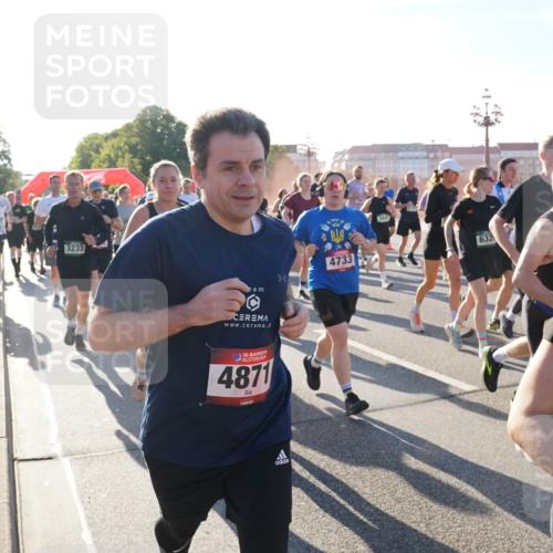 07.09.2025 - BARMER Alsterlauf Yannick Fuchs http://msf.ph/oto/8732690 07.09.2025 09:04:41 Laufen 5793, 4872, 3233, 1036, 4871, 632, 4733, 96, 36, 56 meine-sportfotos.de