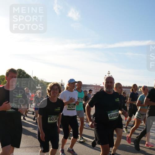 07.09.2025 - BARMER Alsterlauf Yannick Fuchs http://msf.ph/oto/8732698 07.09.2025 09:04:47 Laufen 5636, 09, 6241, 8243, 6038, 5882 meine-sportfotos.de