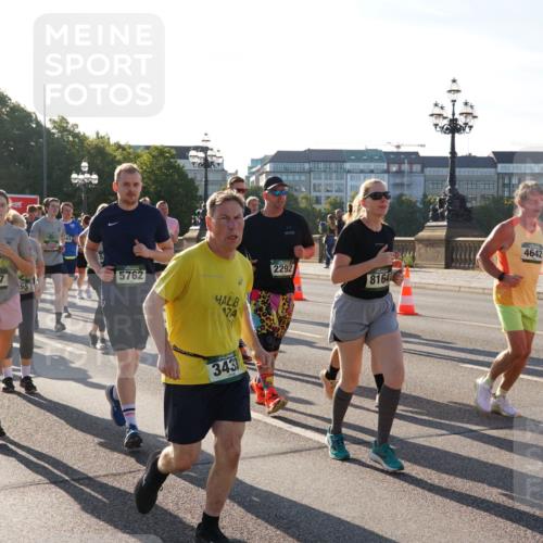 07.09.2025 - BARMER Alsterlauf Yannick Fuchs http://msf.ph/oto/8732756 07.09.2025 09:05:07 Laufen 078, 3043, 3606, 4537, 143, 5762, 343, 2292, 8164, 4642 meine-sportfotos.de