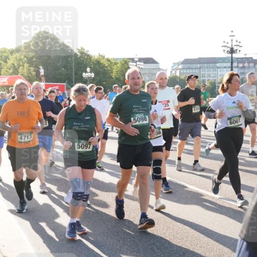 07.09.2025 - BARMER Alsterlauf Yannick Fuchs http://msf.ph/oto/8732834 07.09.2025 09:05:20 Laufen 5727, 194, 40, 18, 4713, 5097, 35, 5181, 6296, 5098, 6061, 56 meine-sportfotos.de