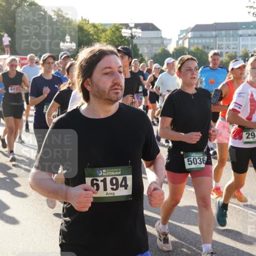 07.09.2025 - BARMER Alsterlauf Yannick Fuchs http://msf.ph/oto/8732852 07.09.2025 09:05:23 Laufen 5656, 36, 6194, 5036, 2945 meine-sportfotos.de