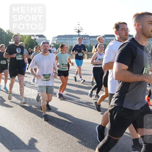 07.09.2025 - BARMER Alsterlauf Yannick Fuchs http://msf.ph/oto/8732918 07.09.2025 09:05:50 Laufen 09, 5978, 62013177, 3902, 8446, 5683, 8445, 4807, 263, 4567 meine-sportfotos.de