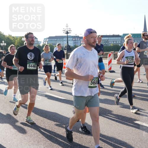 07.09.2025 - BARMER Alsterlauf Yannick Fuchs http://msf.ph/oto/8732921 07.09.2025 09:05:51 Laufen 56, 5978, 8205, 3902, 8446, 5760, 3311, 568, 4807, 2720 meine-sportfotos.de
