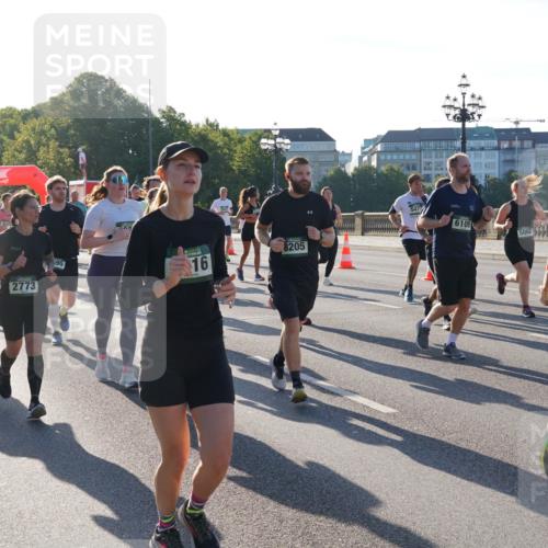 07.09.2025 - BARMER Alsterlauf Yannick Fuchs http://msf.ph/oto/8732926 07.09.2025 09:05:53 Laufen 2773, 695, 16, 8205, 5477, 6109, 5060 meine-sportfotos.de