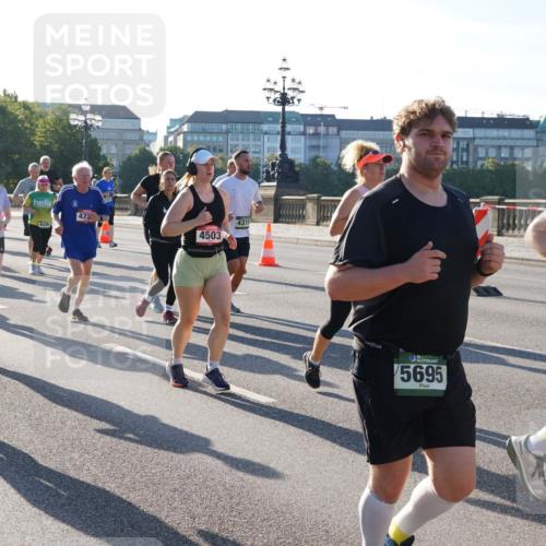 07.09.2025 - BARMER Alsterlauf Yannick Fuchs http://msf.ph/oto/8732953 07.09.2025 09:05:56 Laufen 5529, 626, 473, 4503, 4319, 117, 5695, 5137 meine-sportfotos.de