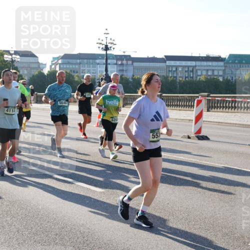 07.09.2025 - BARMER Alsterlauf Yannick Fuchs http://msf.ph/oto/8732974 07.09.2025 09:05:58 Laufen 2352, 5646, 310, 422, 410, 4114, 626, 553, 473 meine-sportfotos.de