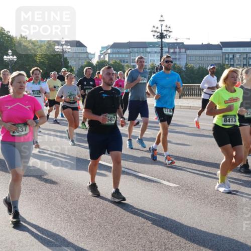 07.09.2025 - BARMER Alsterlauf Yannick Fuchs http://msf.ph/oto/8733162 07.09.2025 09:06:31 Laufen 8301, 36, 2637, 4467, 516, 201, 587, 5746, 8413, 3274 meine-sportfotos.de