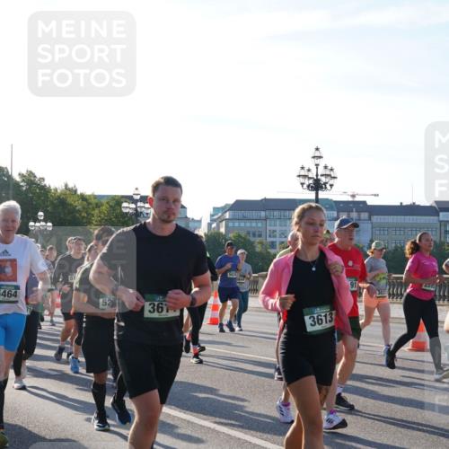 07.09.2025 - BARMER Alsterlauf Yannick Fuchs http://msf.ph/oto/8733186 07.09.2025 09:06:34 Laufen 5465, 290, 5464, 52, 36, 5630, 6844, 3613, 91, 2895, 4467 meine-sportfotos.de