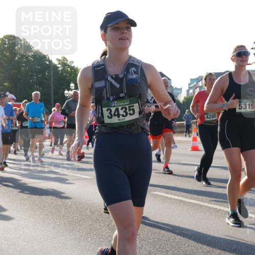 07.09.2025 - BARMER Alsterlauf Yannick Fuchs http://msf.ph/oto/8733284 07.09.2025 09:06:45 Laufen 2469, 5563, 331, 36, 3435, 4280, 5315, 2657, 2709 meine-sportfotos.de