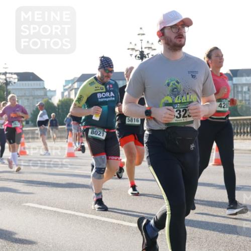 07.09.2025 - BARMER Alsterlauf Yannick Fuchs http://msf.ph/oto/8733290 07.09.2025 09:06:47 Laufen 10, 2873, 8021, 5816, 36, 32, 4280 meine-sportfotos.de