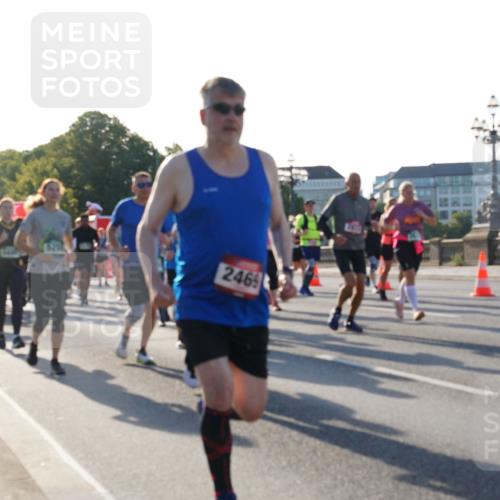 07.09.2025 - BARMER Alsterlauf Yannick Fuchs http://msf.ph/oto/8733319 07.09.2025 09:06:48 Laufen 2469 meine-sportfotos.de
