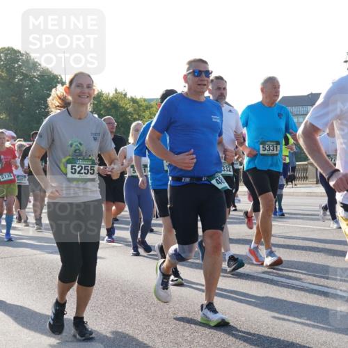 07.09.2025 - BARMER Alsterlauf Yannick Fuchs http://msf.ph/oto/8733347 07.09.2025 09:06:49 Laufen 1410, 5680, 5138, 6053, 5255, 332, 5331, 3, 48, 5563 meine-sportfotos.de