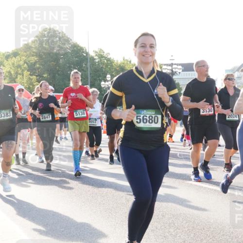 07.09.2025 - BARMER Alsterlauf Yannick Fuchs http://msf.ph/oto/8733375 07.09.2025 09:06:51 Laufen 4459, 3383, 2847, 33, 204, 5138, 3130, 2024, 6053, 5680, 553, 350 meine-sportfotos.de