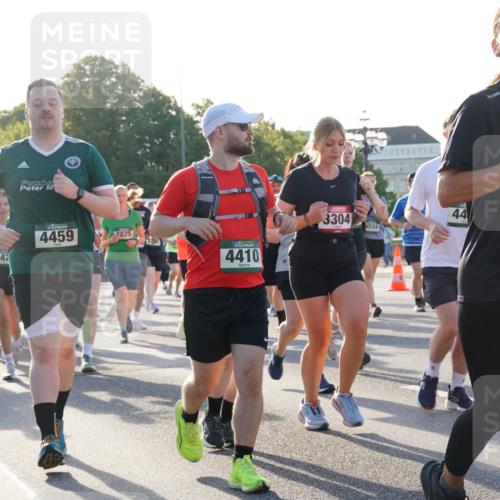 07.09.2025 - BARMER Alsterlauf Yannick Fuchs http://msf.ph/oto/8733408 07.09.2025 09:06:54 Laufen 2264, 2712, 342, 4459, 2825, 4410, 3304, 554, 44, 36, 2847, 6053 meine-sportfotos.de