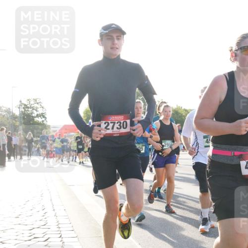 07.09.2025 - BARMER Alsterlauf Yannick Fuchs http://msf.ph/oto/8733488 07.09.2025 09:06:59 Laufen 36, 2730, 5, 45, 2950, 36, 4109 meine-sportfotos.de