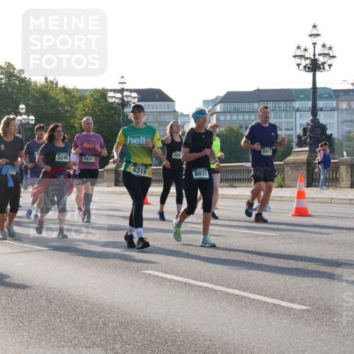 07.09.2025 - BARMER Alsterlauf Yannick Fuchs http://msf.ph/oto/8733552 07.09.2025 09:07:04 Laufen 221, 3248, 4394, 2831, 3135, 6319, 3672, 294, 8031, 5911 meine-sportfotos.de
