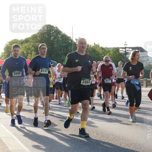 07.09.2025 - BARMER Alsterlauf Yannick Fuchs http://msf.ph/oto/8733616 07.09.2025 09:07:06 Laufen 969, 007, 8157, 3998, 3248, 3086, 139, 2493, 3672 meine-sportfotos.de