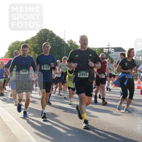 07.09.2025 - BARMER Alsterlauf Yannick Fuchs http://msf.ph/oto/8733629 07.09.2025 09:07:07 Laufen 608, 3998, 8157, 4221, 308, 560, 2493, 3672, 3248, 2831 meine-sportfotos.de