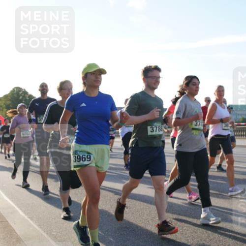 07.09.2025 - BARMER Alsterlauf Yannick Fuchs http://msf.ph/oto/8733726 07.09.2025 09:07:12 Laufen 6083, 3969, 3786, 37 meine-sportfotos.de