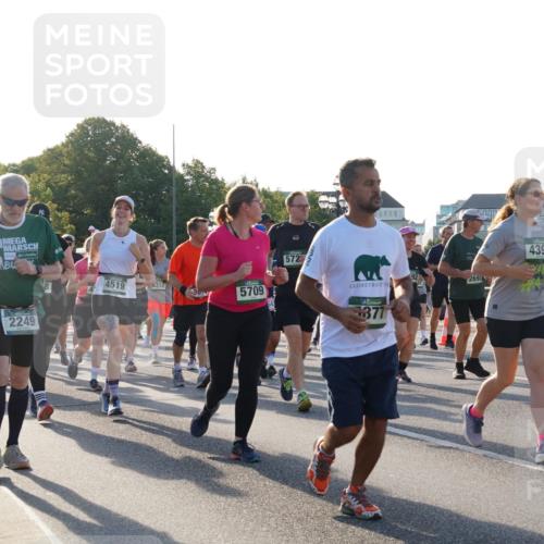 07.09.2025 - BARMER Alsterlauf Yannick Fuchs http://msf.ph/oto/8733823 07.09.2025 09:07:17 Laufen 4437, 2249, 4519, 0312, 5709, 572, 92, 81, 377, 2691, 4398, 2550 meine-sportfotos.de