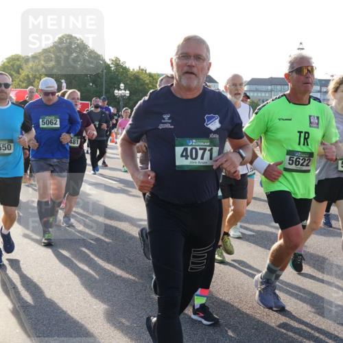 07.09.2025 - BARMER Alsterlauf Yannick Fuchs http://msf.ph/oto/8733897 07.09.2025 09:07:25 Laufen 3550, 5062, 481, 36, 4071, 5622, 588, 4402 meine-sportfotos.de