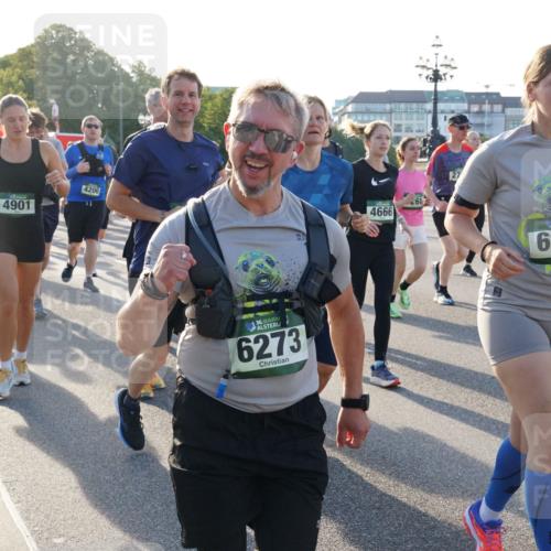 07.09.2025 - BARMER Alsterlauf Yannick Fuchs http://msf.ph/oto/8733924 07.09.2025 09:07:28 Laufen 4200, 3145, 4492, 4901, 36, 6273, 4666, 136, 6267 meine-sportfotos.de