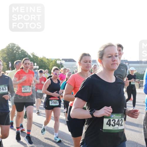 07.09.2025 - BARMER Alsterlauf Yannick Fuchs http://msf.ph/oto/8733972 07.09.2025 09:07:31 Laufen 4413, 3145, 4743, 4615, 2727, 3084, 36, 4342, 3994, 36, 4200, 77 meine-sportfotos.de