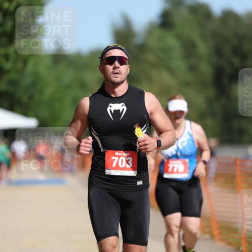 07.09.2025 - 19. Norderstedt Triathlon Michael Strokosch http://msf.ph/oto/8734016 07.09.2025 12:15:48 Laufen 703, 779, 1217 meine-sportfotos.de