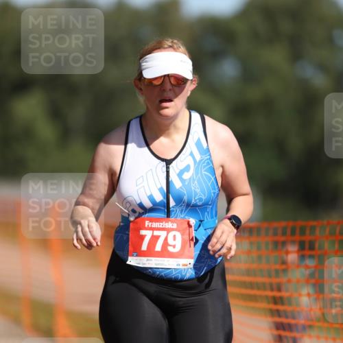 07.09.2025 - 19. Norderstedt Triathlon Michael Strokosch http://msf.ph/oto/8734034 07.09.2025 12:15:51 Laufen 703, 779 meine-sportfotos.de