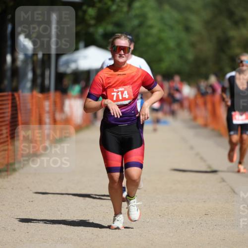 07.09.2025 - 19. Norderstedt Triathlon Michael Strokosch http://msf.ph/oto/8734083 07.09.2025 12:16:17 Laufen 186, 714, 1282 meine-sportfotos.de
