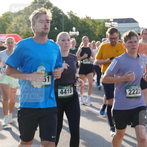 07.09.2025 - BARMER Alsterlauf Yannick Fuchs http://msf.ph/oto/8734104 07.09.2025 09:07:50 Laufen 2995, 4075, 51, 4415, 2222, 070, 292 meine-sportfotos.de