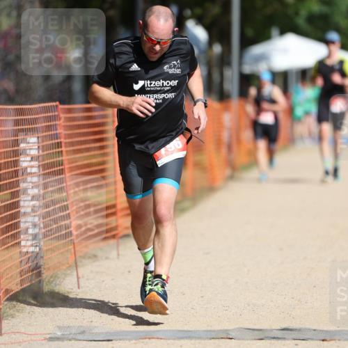 07.09.2025 - 19. Norderstedt Triathlon Michael Strokosch http://msf.ph/oto/8734219 07.09.2025 12:16:55 Laufen 746, 796, 1306 meine-sportfotos.de