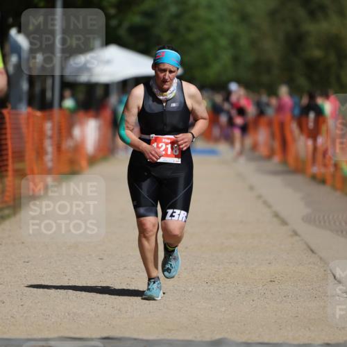 07.09.2025 - 19. Norderstedt Triathlon Michael Strokosch http://msf.ph/oto/8734272 07.09.2025 12:17:04 Laufen 279, 1218 meine-sportfotos.de