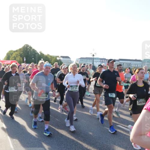 07.09.2025 - BARMER Alsterlauf Yannick Fuchs http://msf.ph/oto/8734316 07.09.2025 09:07:56 Laufen 2008, 2689, 3731, 362, 5698 meine-sportfotos.de