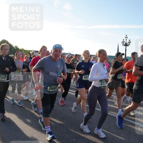 07.09.2025 - BARMER Alsterlauf Yannick Fuchs http://msf.ph/oto/8734324 07.09.2025 09:07:57 Laufen 5795, 2432, 2008, 3121, 2448, 497, 2689, 6292, 2977, 373, 362 meine-sportfotos.de