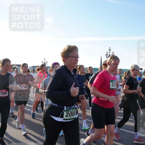 07.09.2025 - BARMER Alsterlauf Yannick Fuchs http://msf.ph/oto/8734375 07.09.2025 09:07:59 Laufen 2761, 5544, 5795, 5796, 200, 2, 33, 2232, 591 meine-sportfotos.de