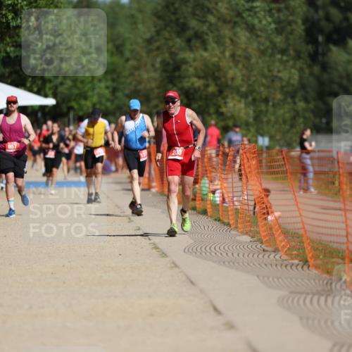 07.09.2025 - 19. Norderstedt Triathlon Michael Strokosch http://msf.ph/oto/8734483 07.09.2025 12:18:11 Laufen 203 meine-sportfotos.de